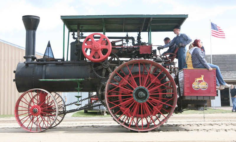 Lake Region Pioneer Threshermen's Show