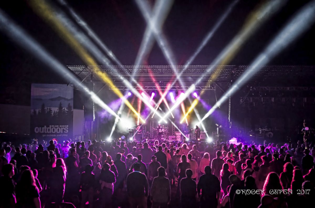 Mountain Music Festival - Main stage lights!!