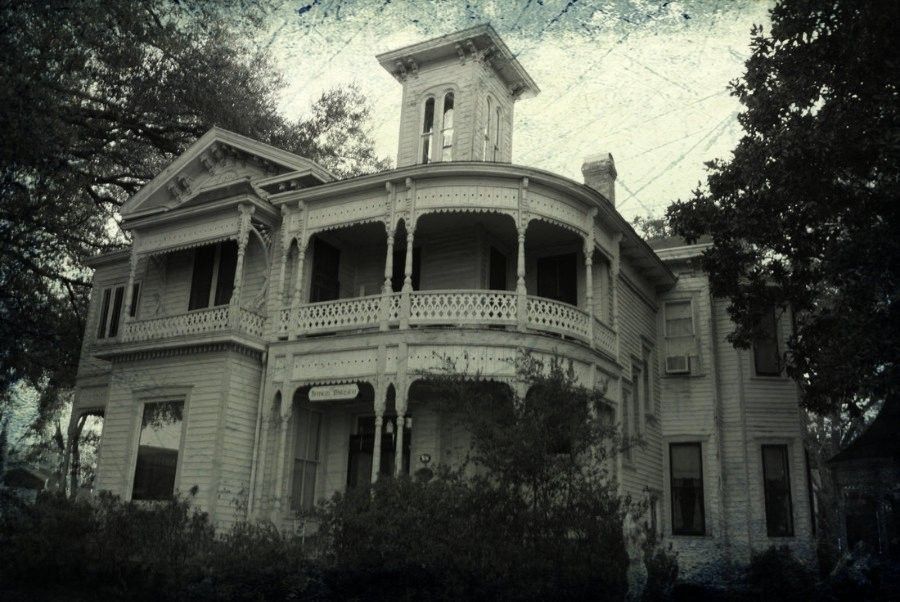 THE HISTORIC BOWERS MANSION GHOST HUNT