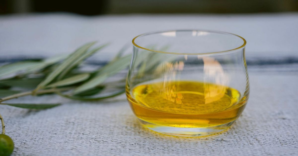 Olio Nuovo Masterclass | Learn About the Buzz-Worthy Green Gold